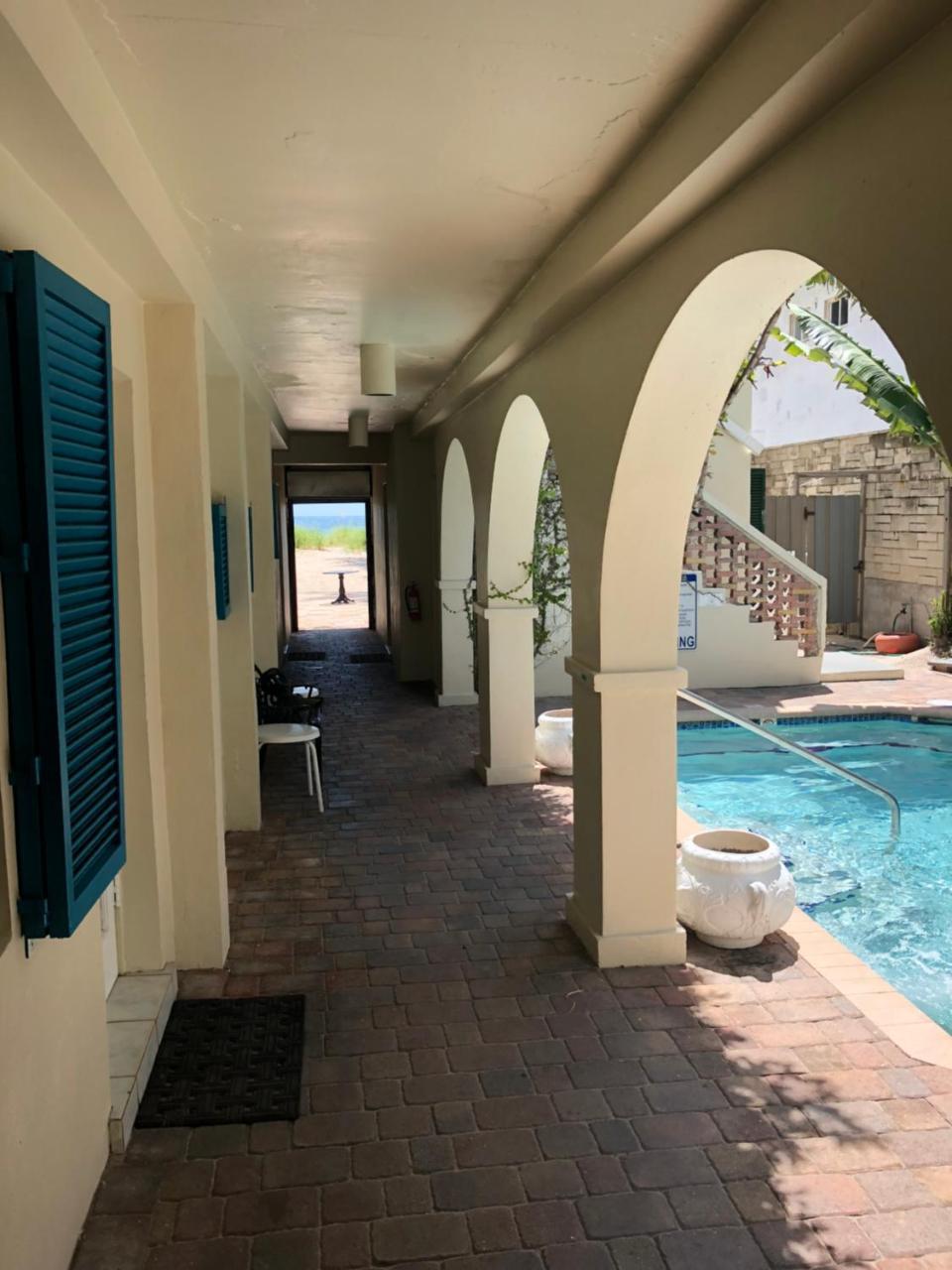 Courtyard Villa Hotel Lauderdale-by-the-Sea ภายนอก รูปภาพ